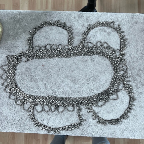 Silver belly dancer belt. - Picture 4 of 9